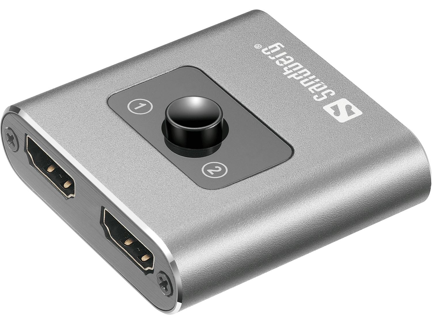 Sandberg HDMI 2.0 Switch 2ways 2-1 4K60 kan brukes til å koble to datamaskiner til én skjerm Sandberg HDMI 2.0 Switch 2ways 2-1 4K60 kan brukes til å koble to datamaskiner til én skjerm